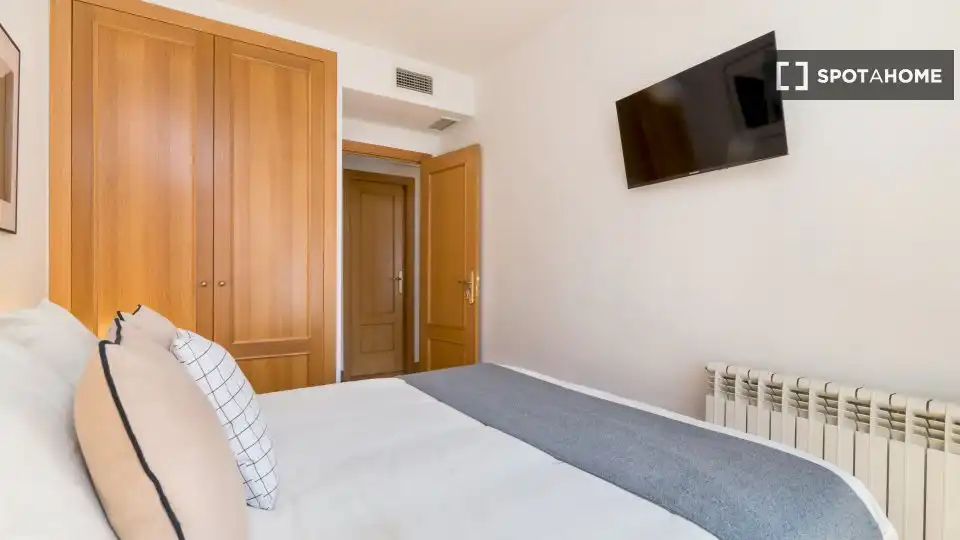 Habitación 100 m², Madrid