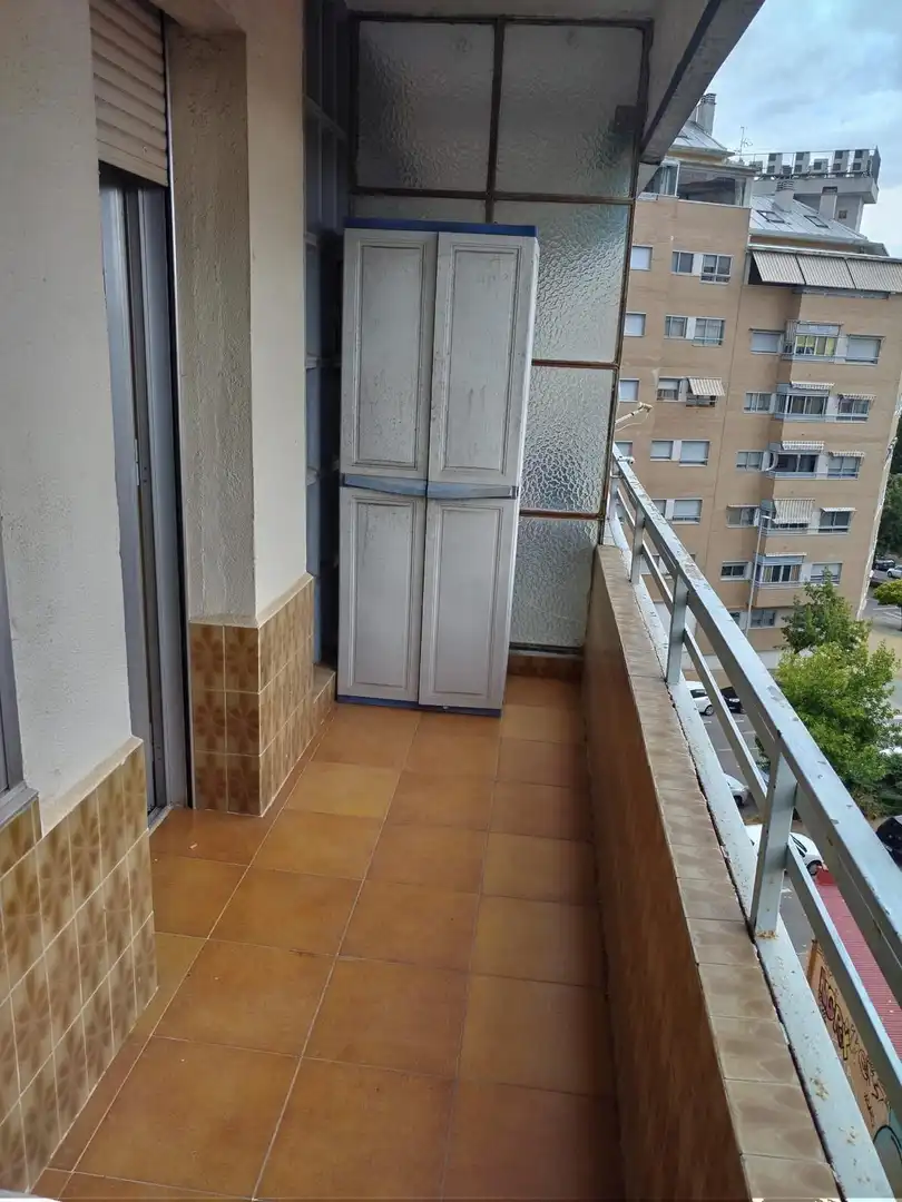 Piso de 100 m² en Cáceres