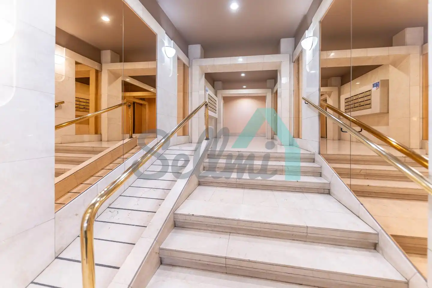 Piso de 132 m² en Oviedo