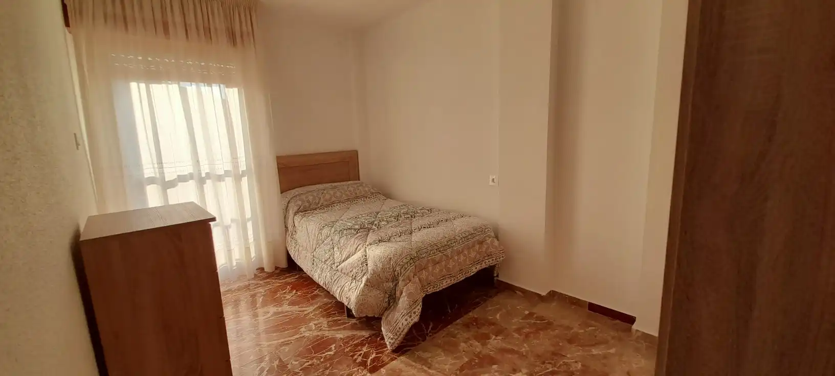 Piso de 100 m² en Granada