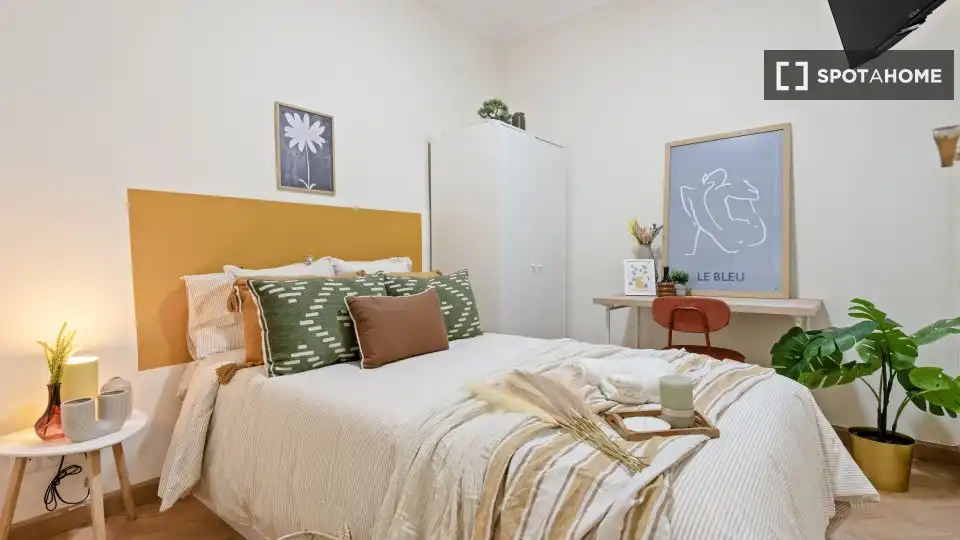 Habitación 150 m², Barcelona