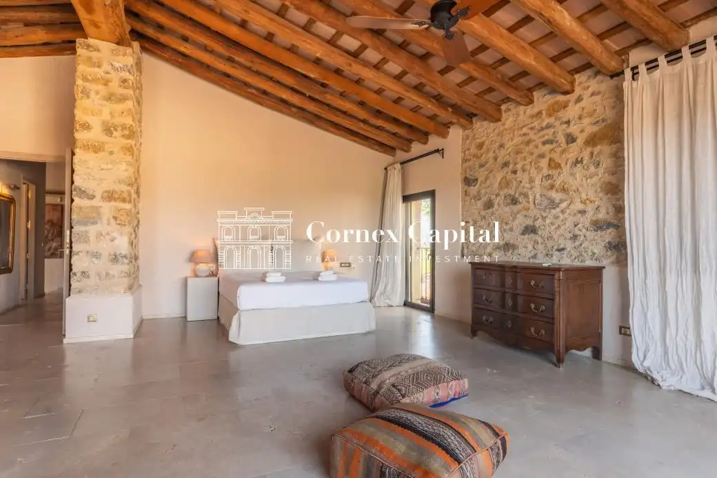 Casa de 855 m² en Pals