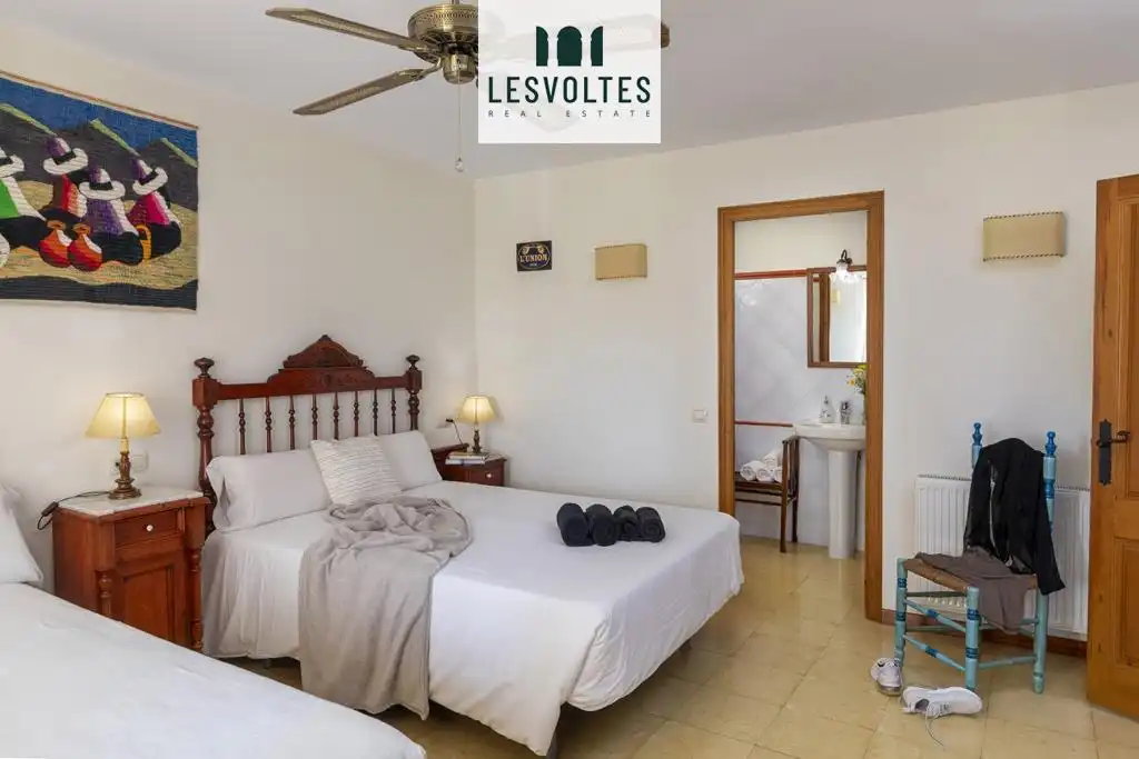 Casa de 264 m² en Forallac