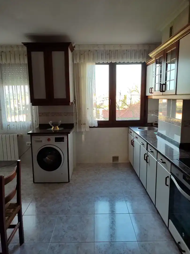 Piso de 90 m² en Suances