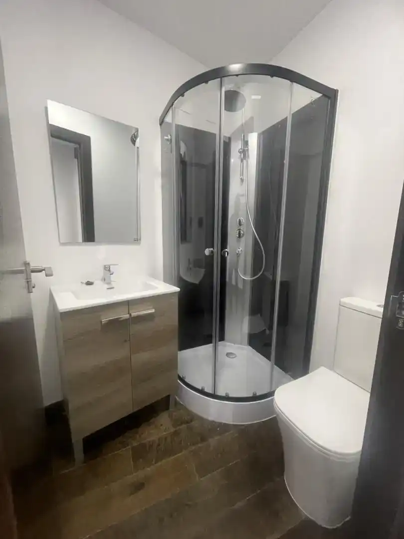 Zimmer 350 m², Albacete