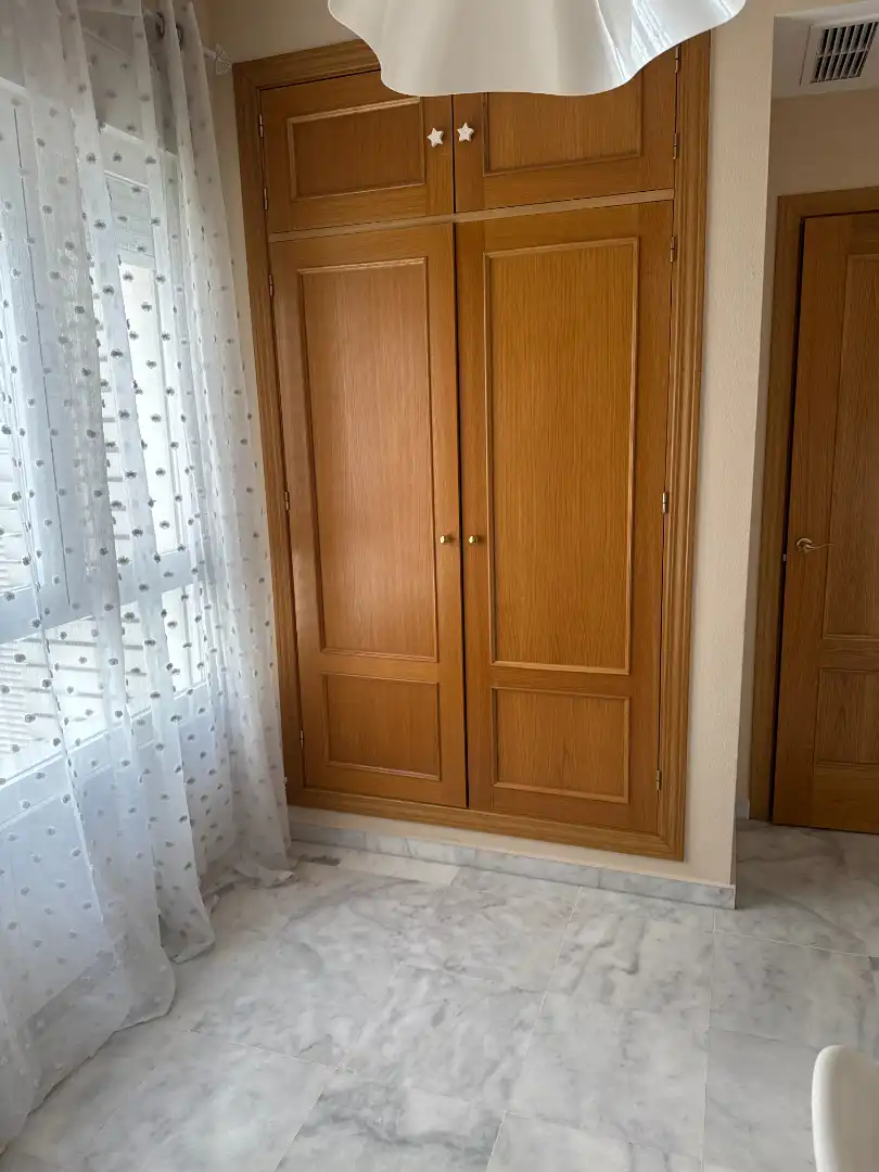 Piso de 140 m² en Sevilla