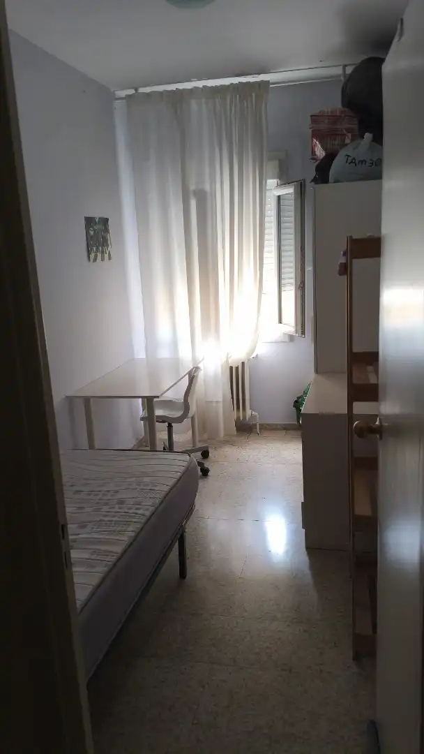 Habitació de lloguer, Cáceres