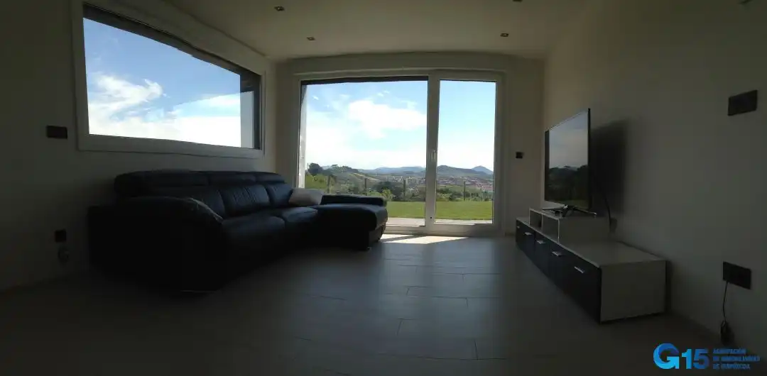Casa de 160 m² en Usúrbil