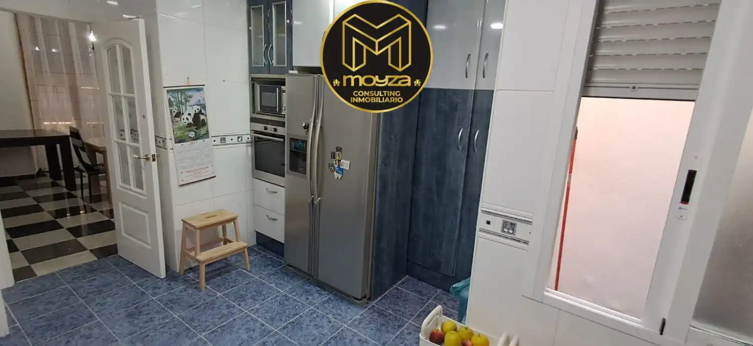 Piso de 250 m² en Jaén