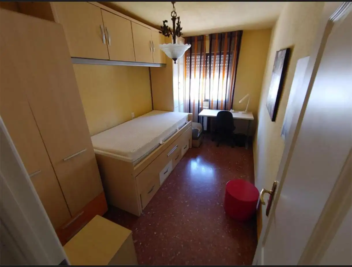 Habitación 115 m², Granada