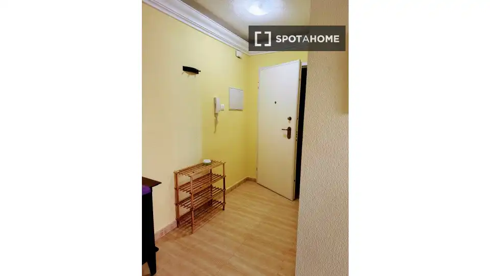 Habitación 63 m², España