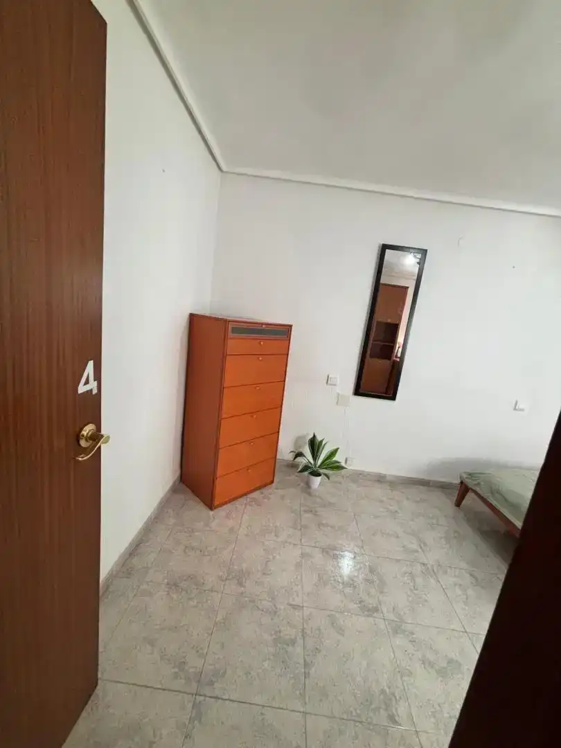 Habitación 80 m², Castellón de la Plana