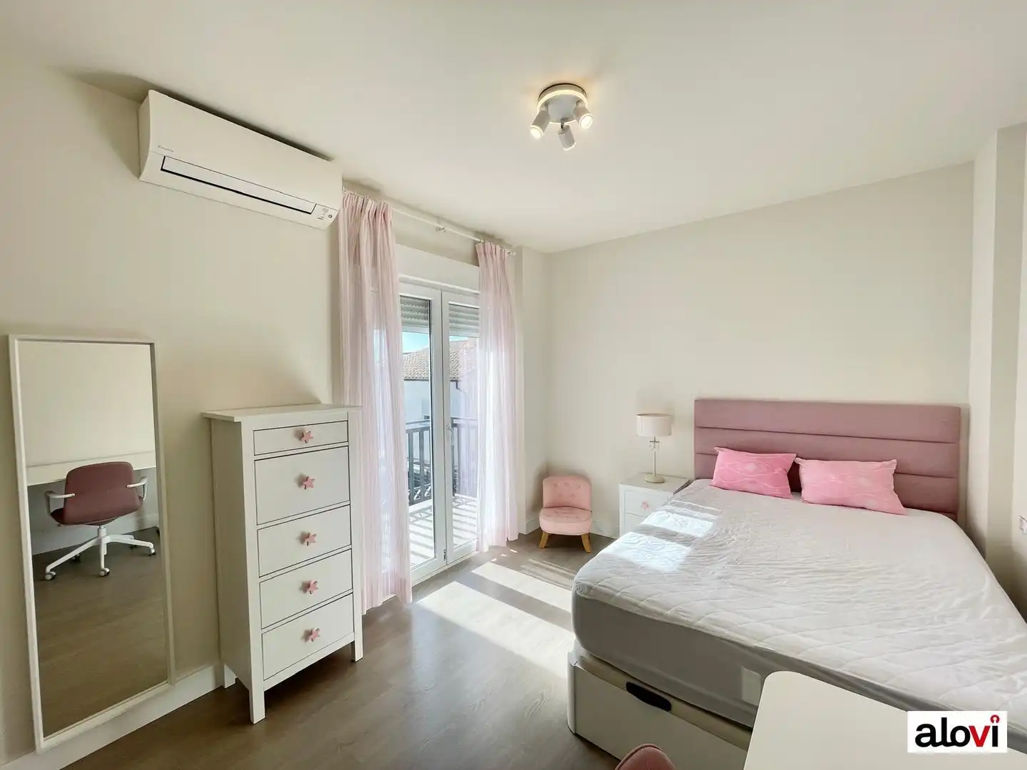 Casa de 240 m² en Ogíjares