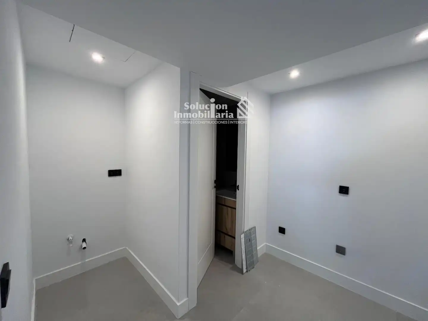 Pis de 500 m² a Villamayor
