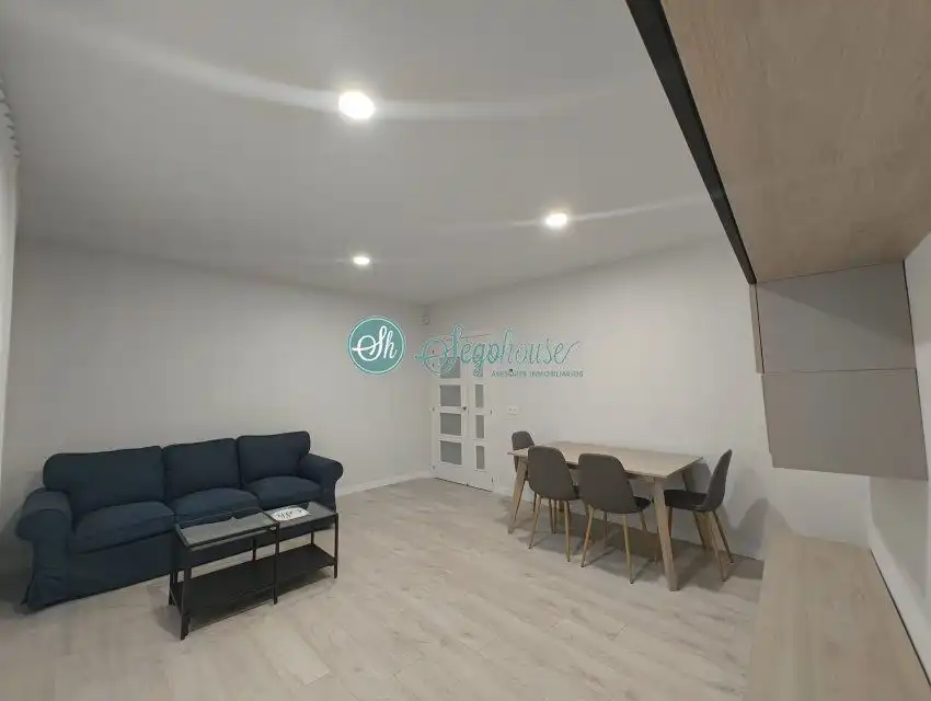 Piso de 90 m² en Segovia