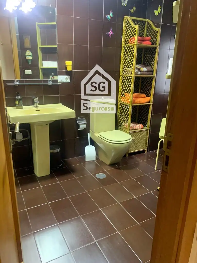 Piso de 229 m² en Ourense