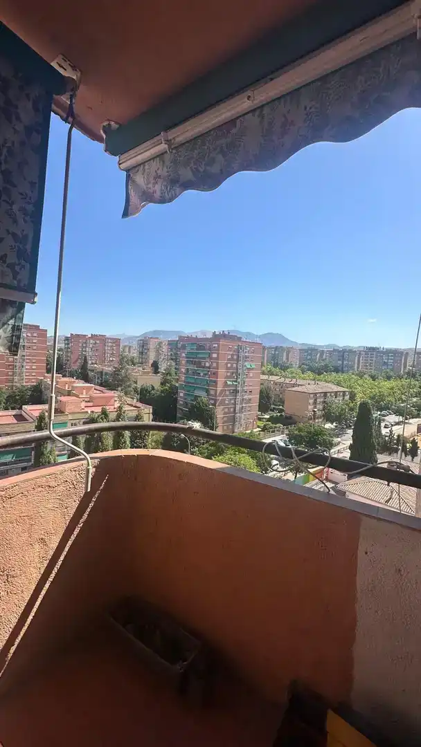 Piso de 120 m² en Granada