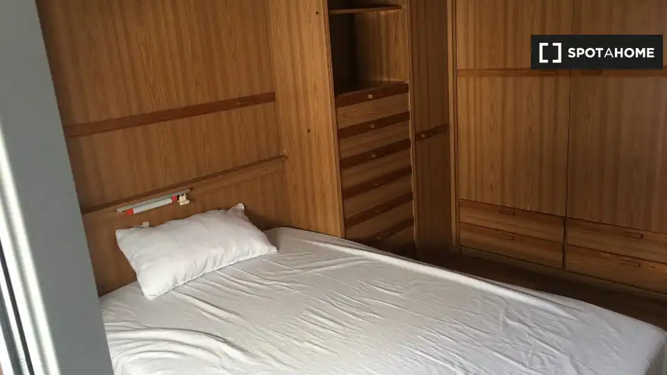 Habitación en alquiler, Pamplona
