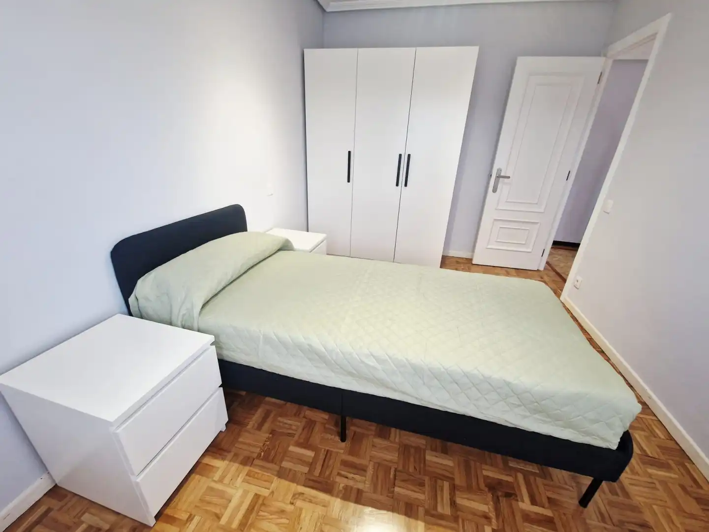 Piso de 85 m² en Castrillón
