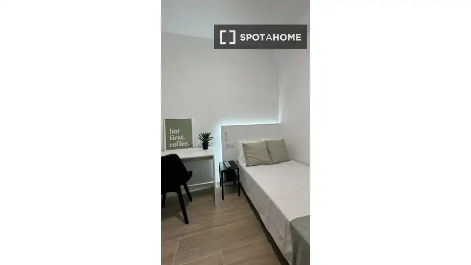 Habitación 113 m², Málaga