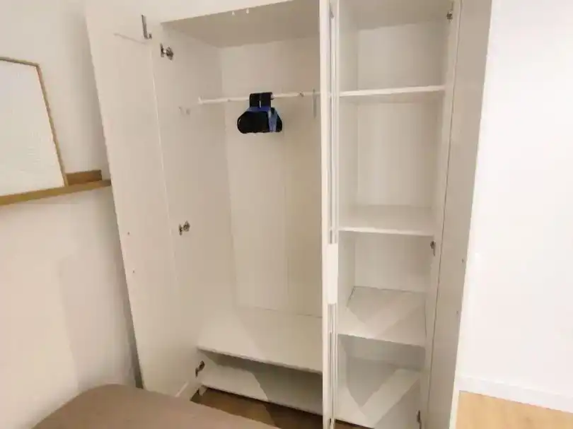 Habitación 90 m², Ávila