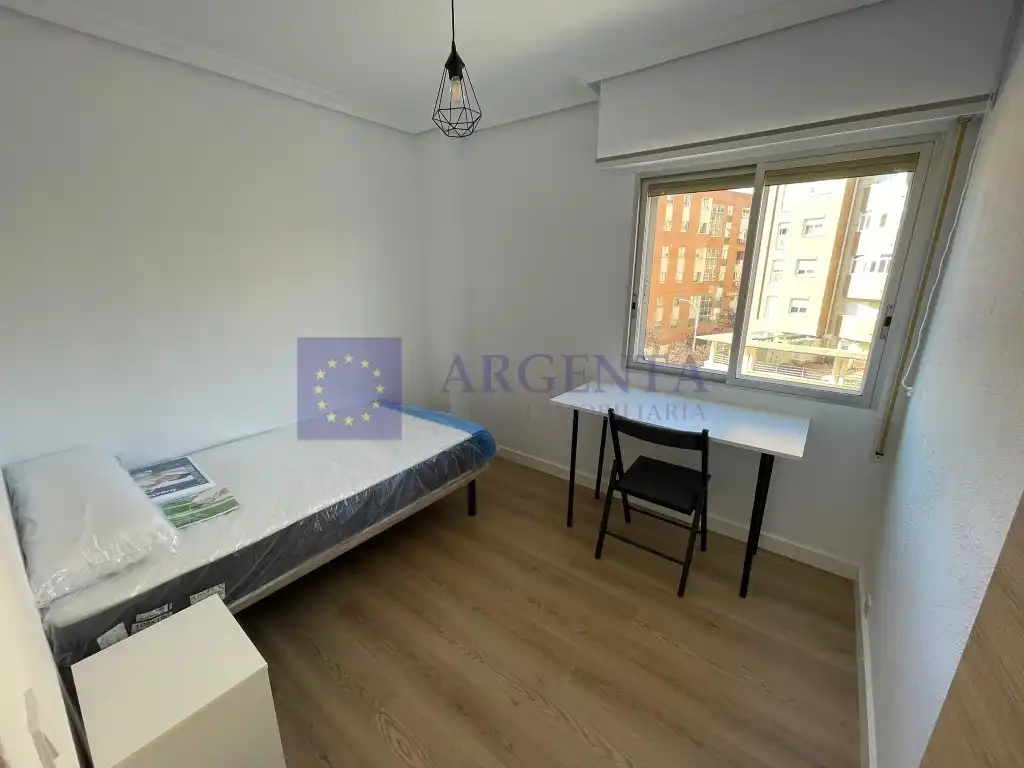 Piso de 90 m² en Cáceres