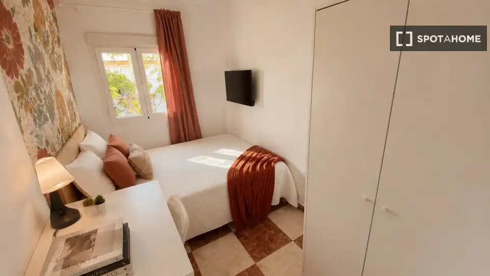 Habitación 86 m², Sevilla