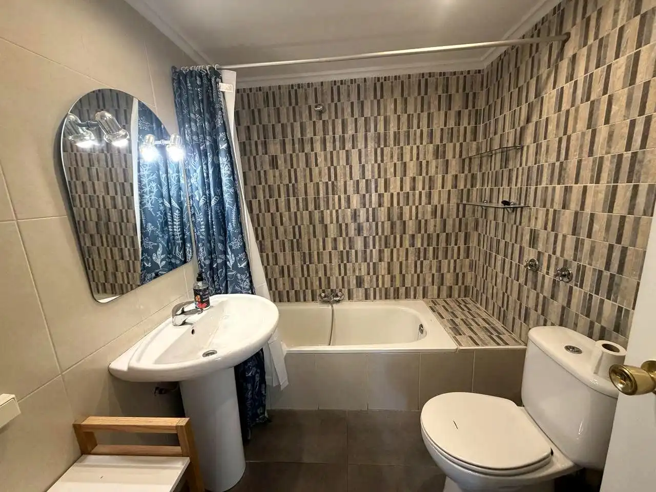 Habitación 90 m², Logroño