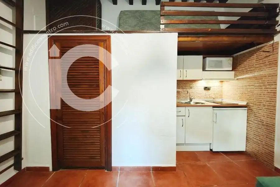 Apartamento 18 m² em Granada