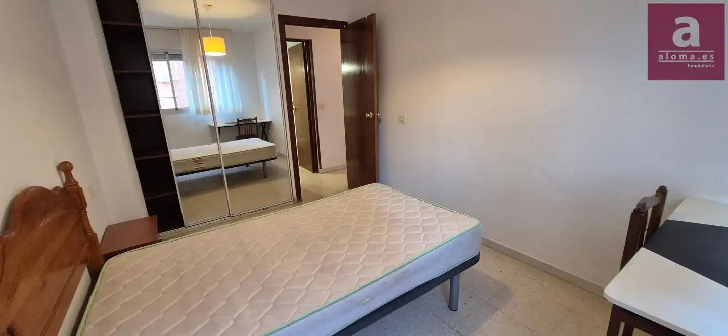 Piso de 95 m² en Cáceres