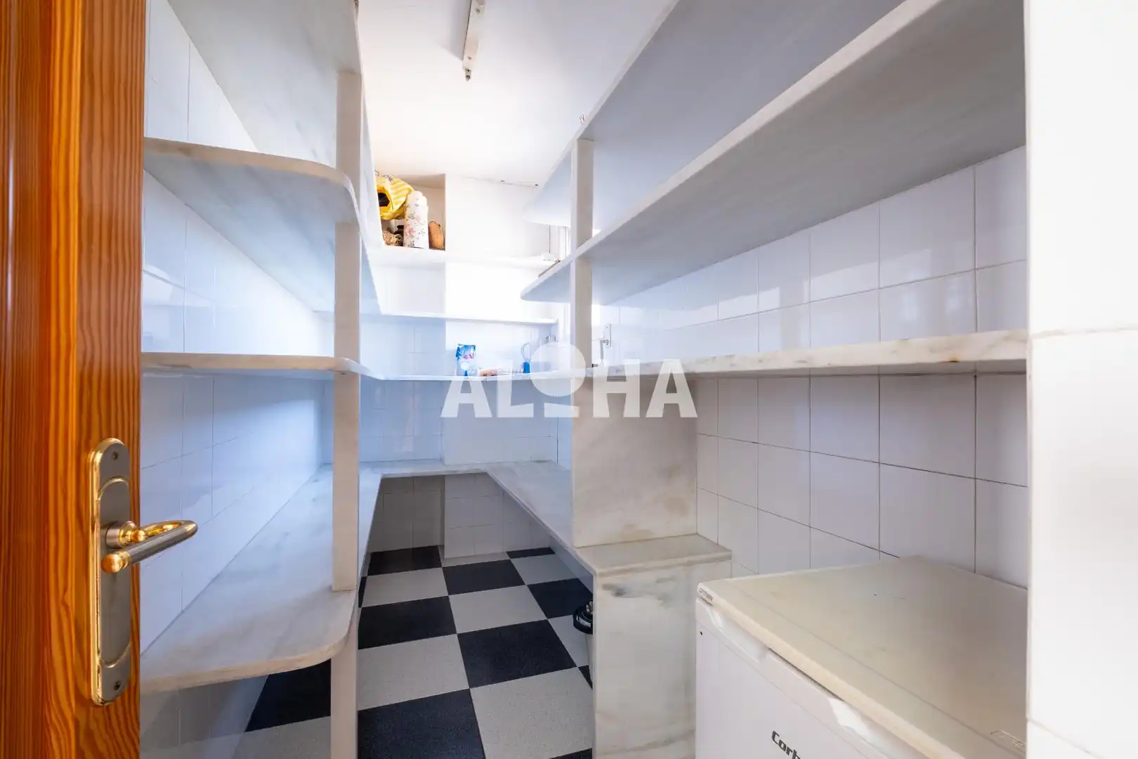 Habitación 346 m², Moncada