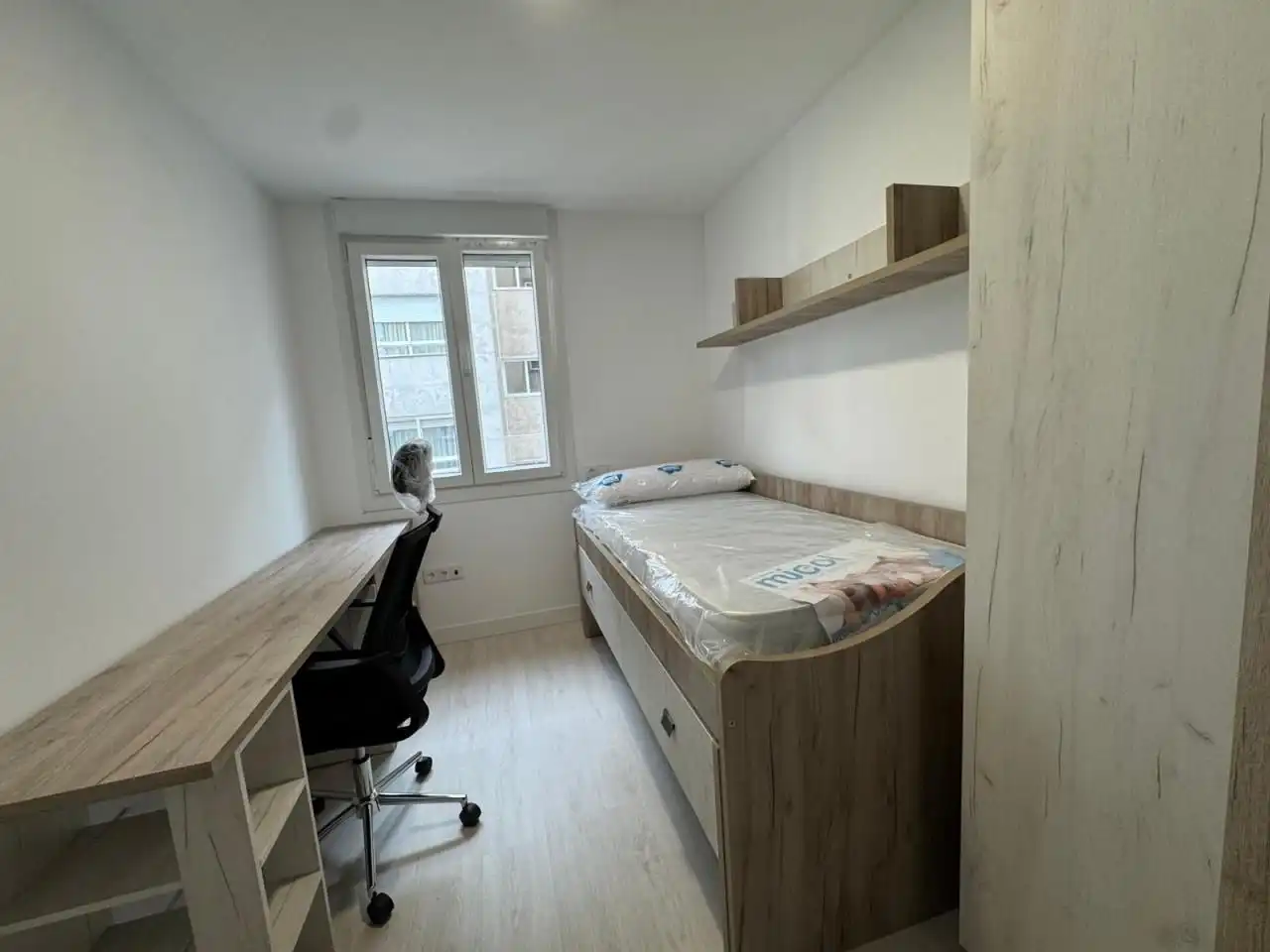 Habitación 161 m², Ourense