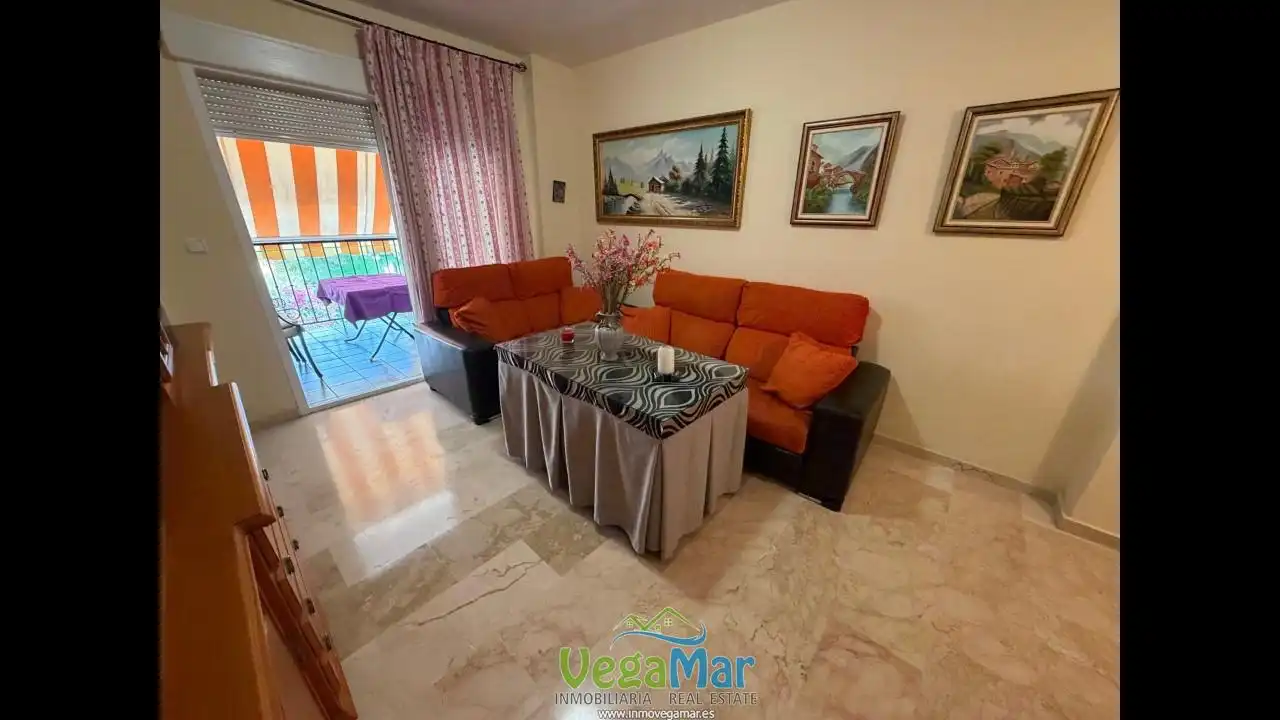Piso de 80 m² en Almuñécar