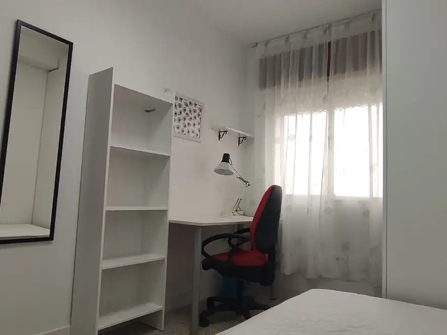 Piso de 90 m² en Granada