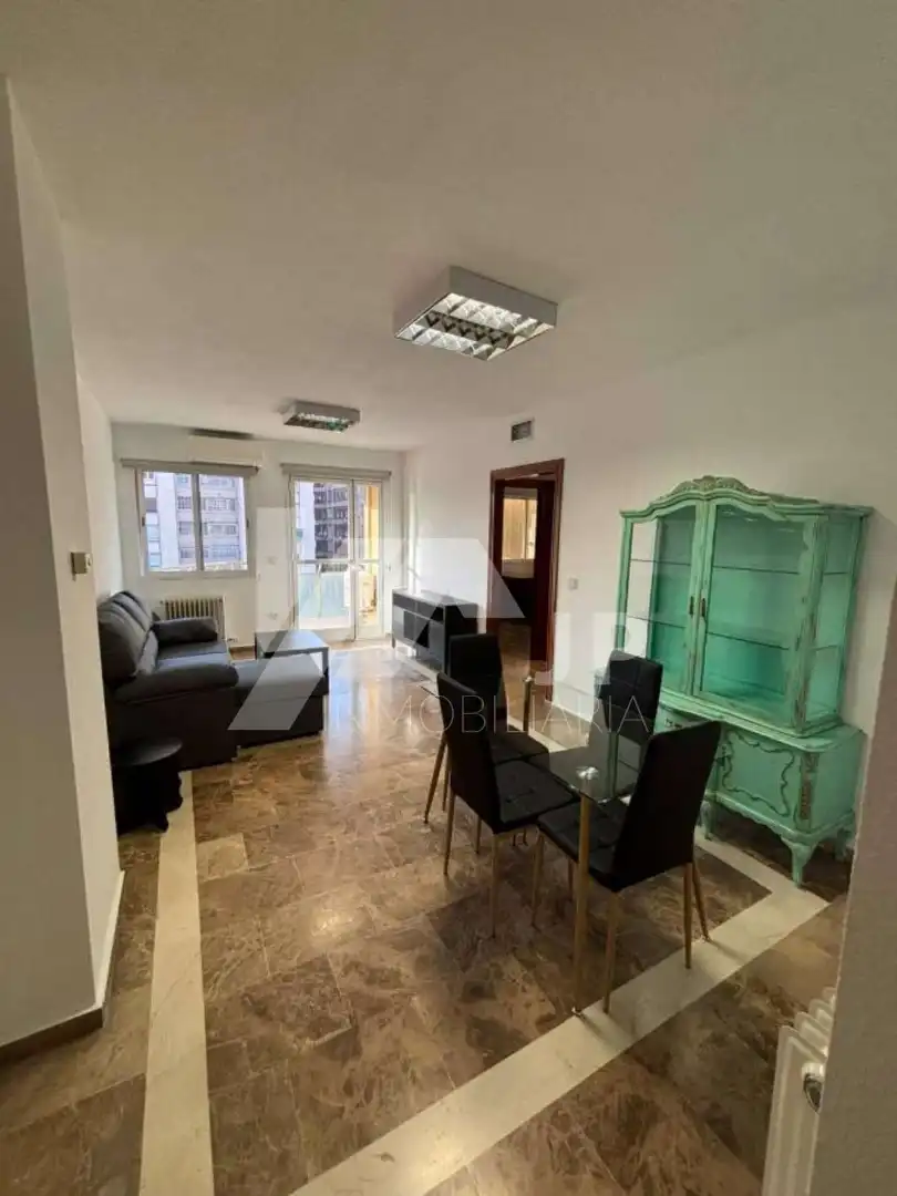 Piso de 103 m² en Granada
