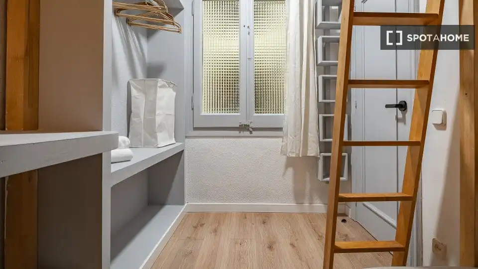 Habitación 75 m², Barcelona