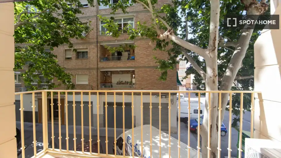 Habitación 92 m², Granada