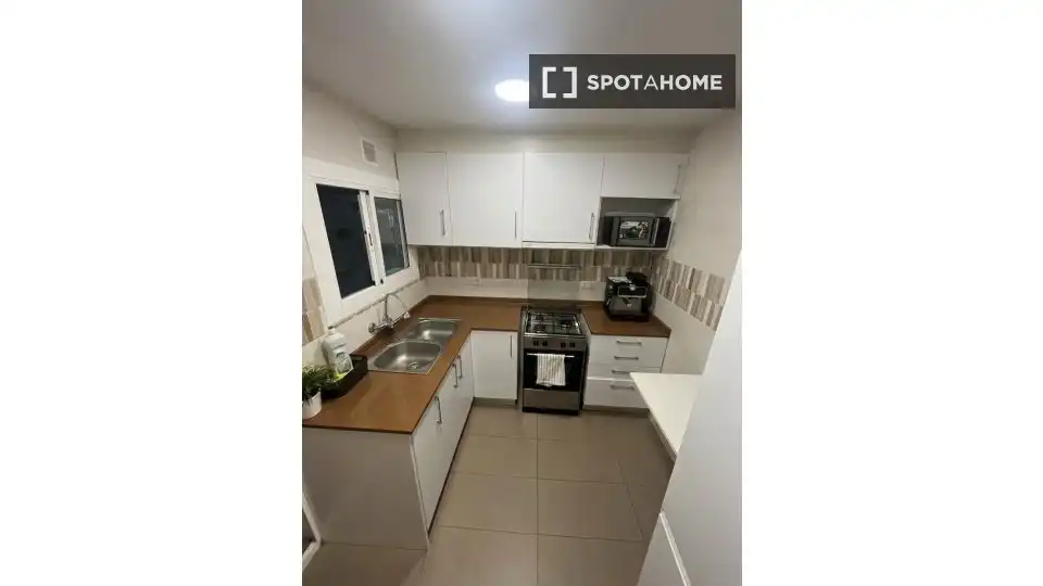 Room for rent, Sant Feliu de Llobregat