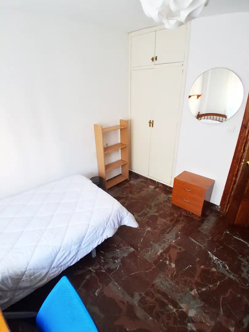Habitación 140 m², Granada