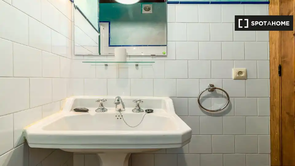 Habitación 90 m², Potes