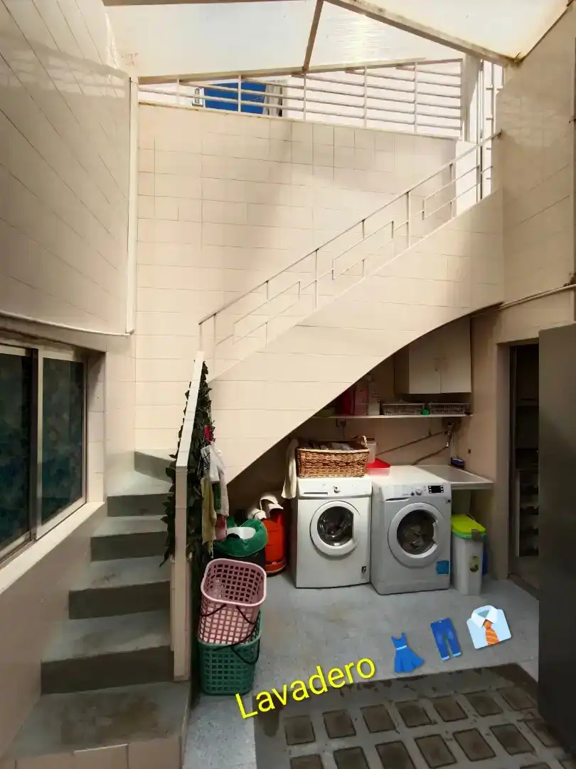 Piso de 200 m² en Almería