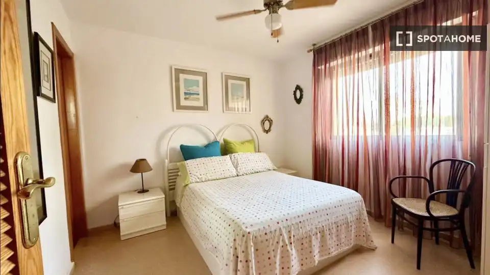 Habitación 86 m², el Campello