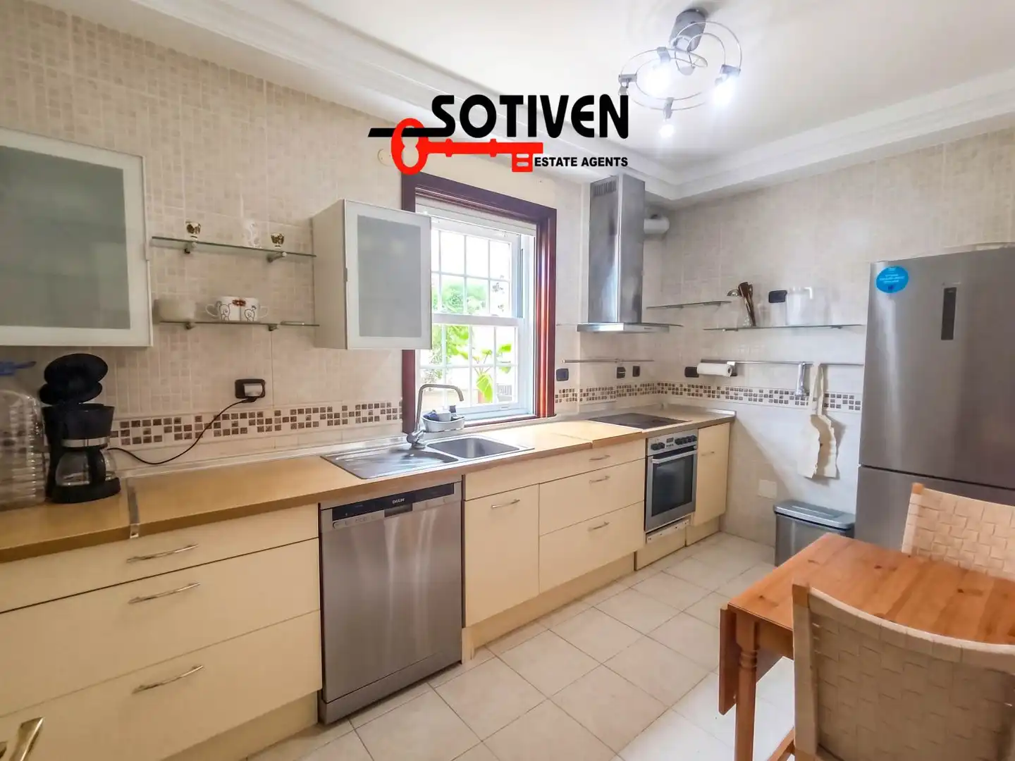 Appartamento 360 m² a Adeje