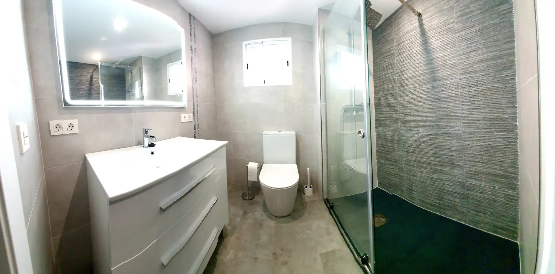 Pis de 85 m² a Còrdova