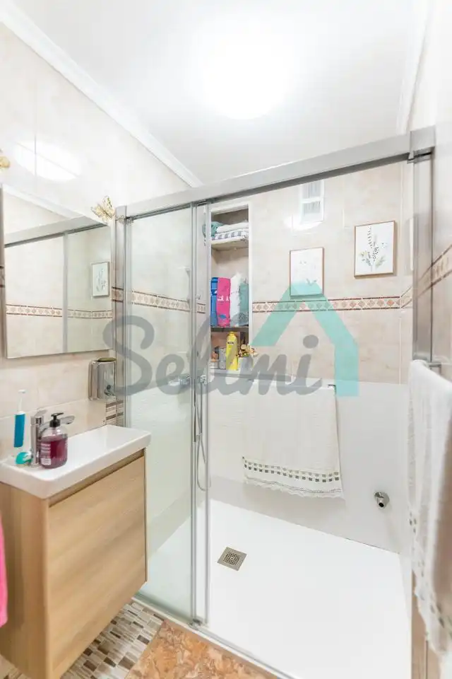 Piso de 107 m² en Gijón