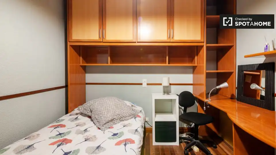 Habitación 173 m², Bilbao