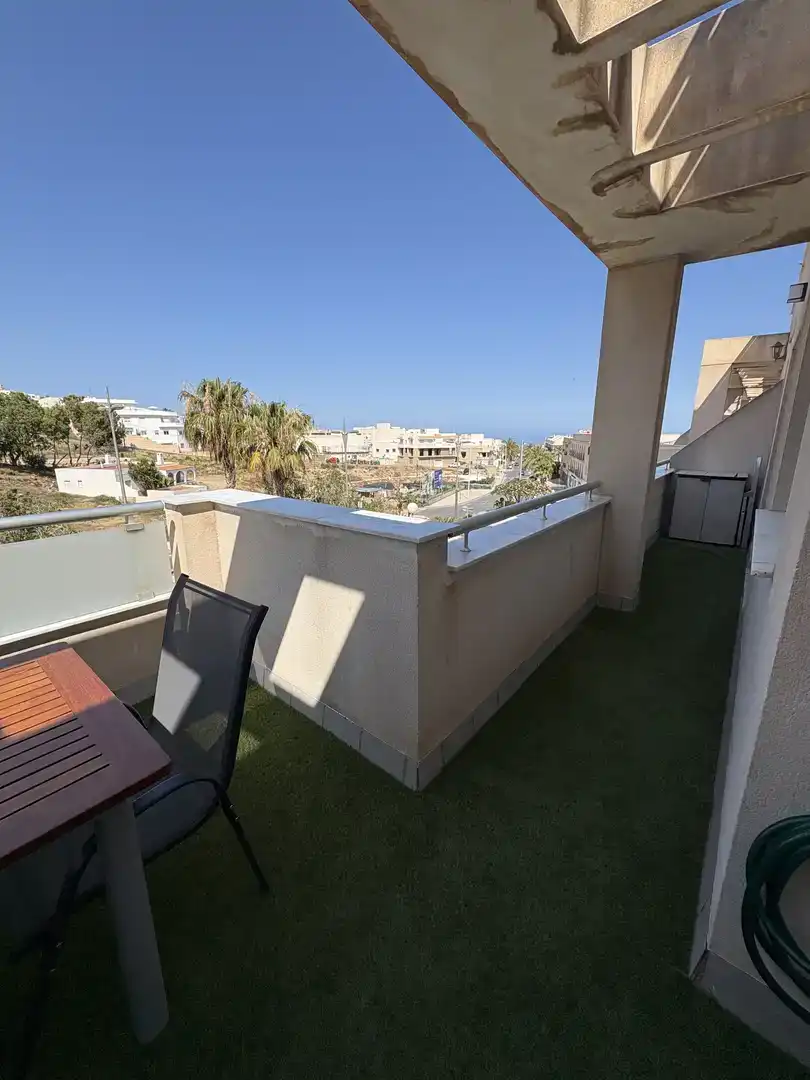 Piso de 82 m² en Carboneras