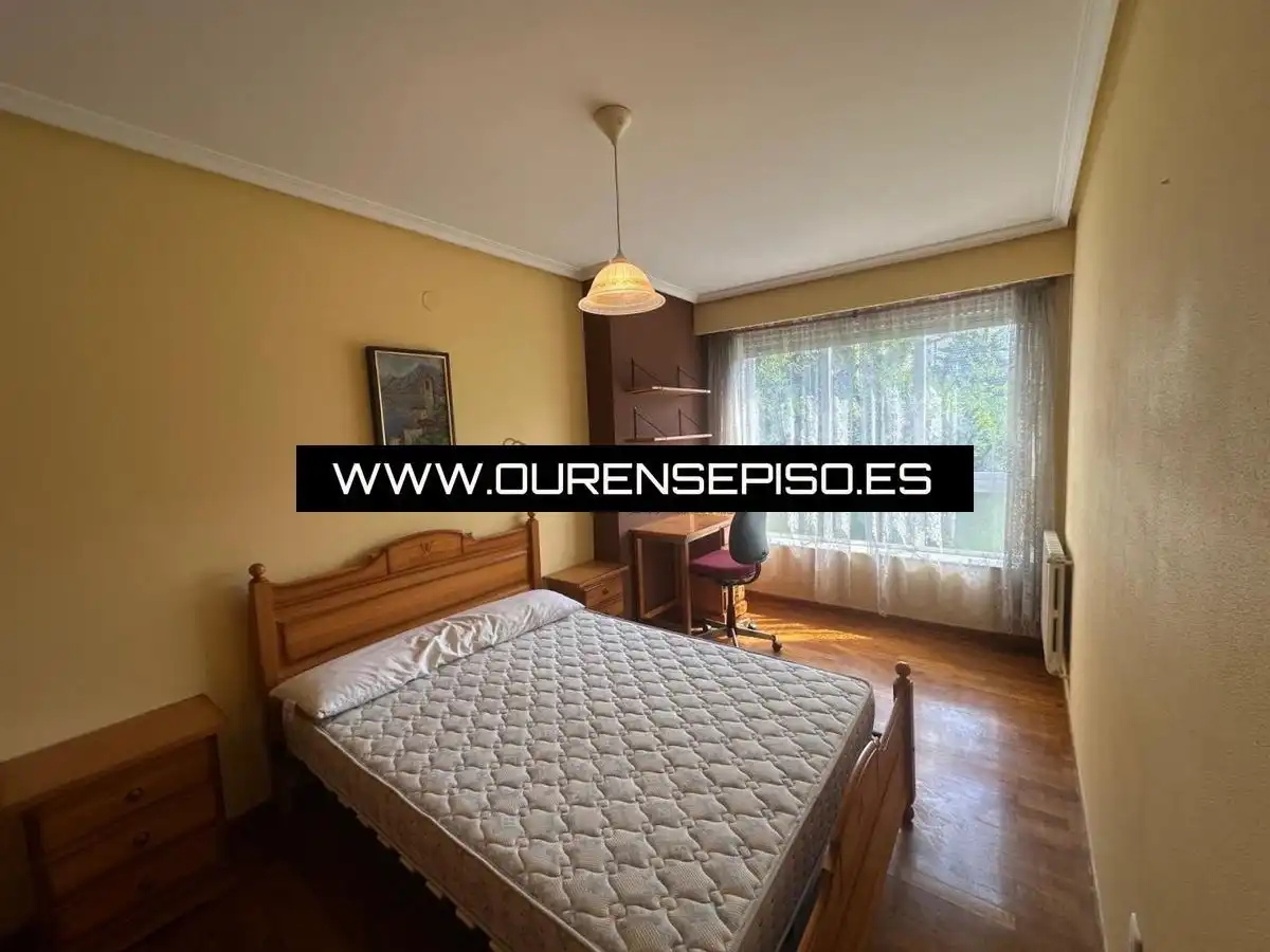 Wohnung 100 m² in Ourense