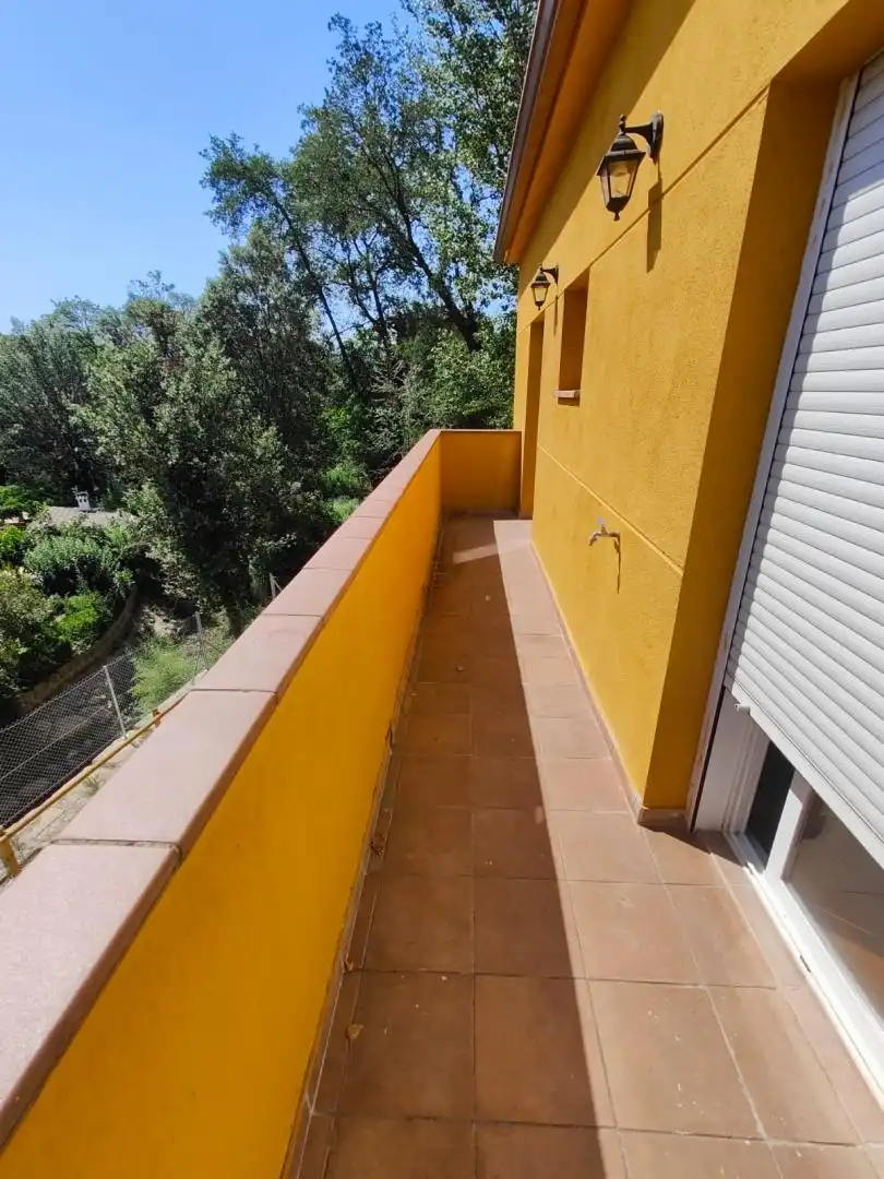 Casa de 198 m² a Riells i Viabrea