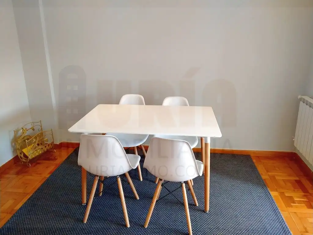 Pis de 60 m² a Oviedo